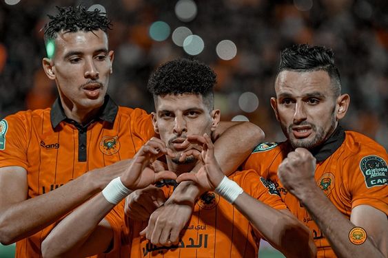 แทงบอลยังไงให้รวย